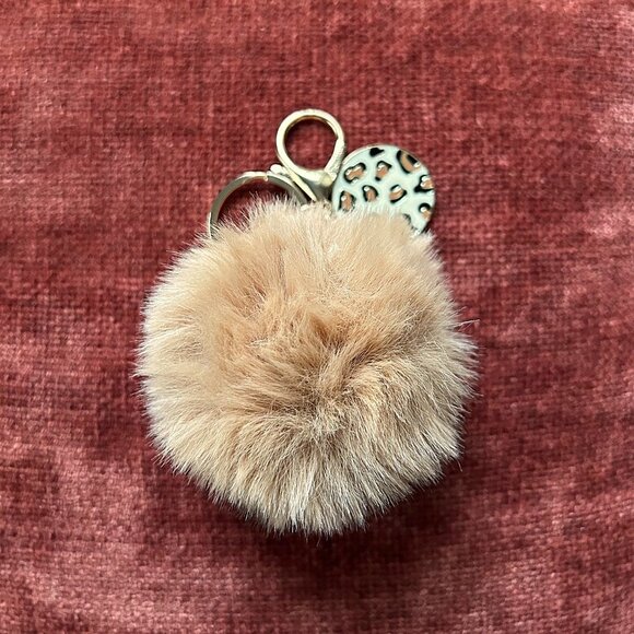 POM POM ANIMAL BAG CHARM Tan Gold Tone Hardware - Picture 3 of 7